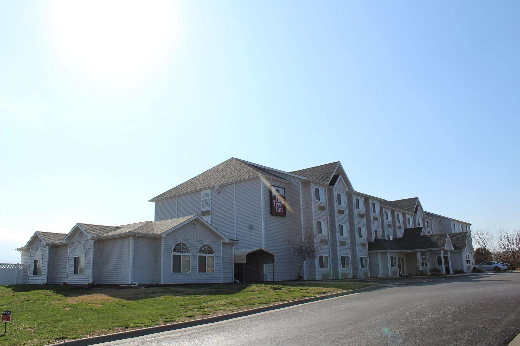 Travelodge By Wyndham Fort Scott Zewnętrze zdjęcie