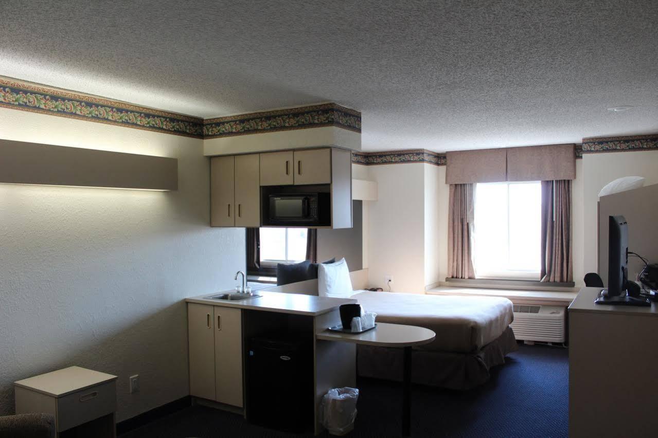 Travelodge By Wyndham Fort Scott Zewnętrze zdjęcie